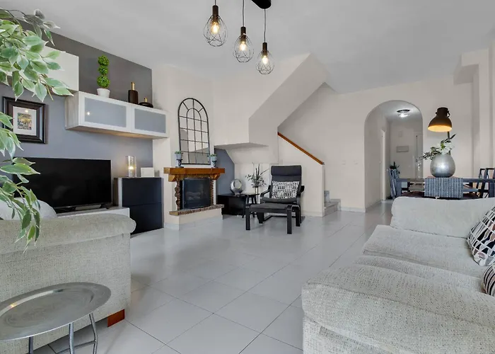 Capitulaciones 15 By Ivi Real Estate Torremolinos