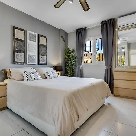 Capitulaciones 15 By Ivi Real Estate * トレモリノス