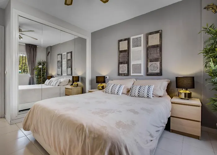 Capitulaciones 15 By Ivi Real Estate Apartament Torremolinos